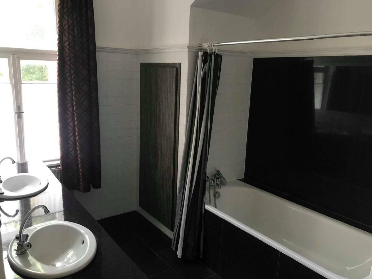 Gyulai Meseház Apartman Exterior foto